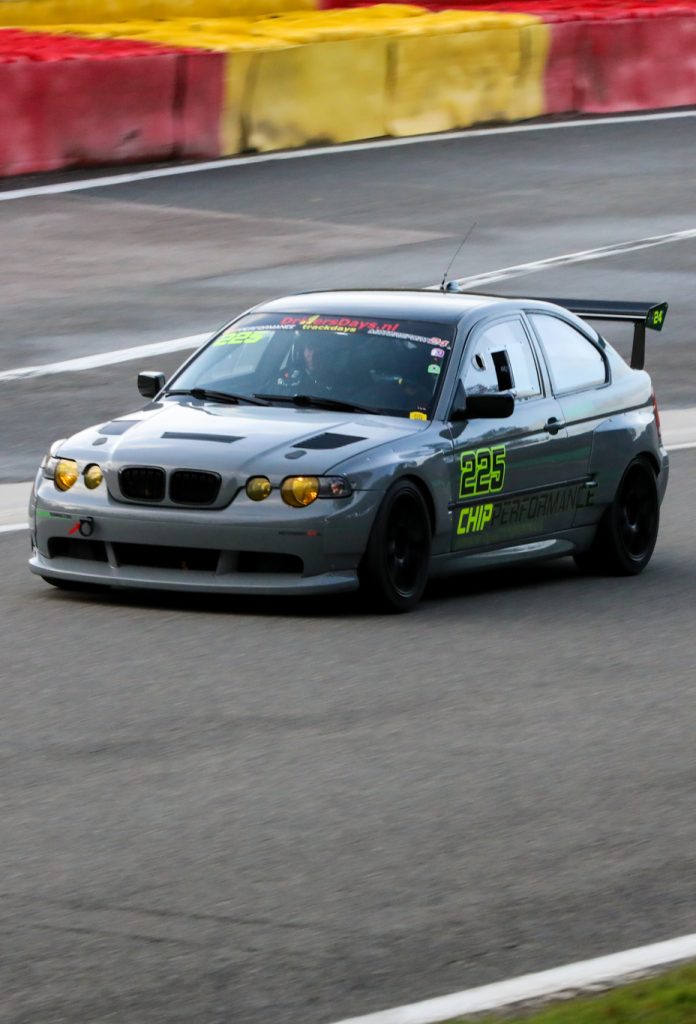 bmw-compact-m3-racing-spa bmw-compact-m3-racing-spa
